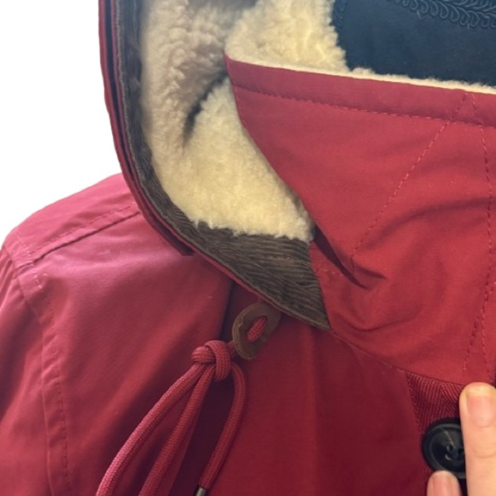 Abercrombie & Fitch Hooded Ultra Parker Down Jacket Coat
Mens Red Large - Picture 8 of 16